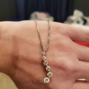 7 stone diamond necklace